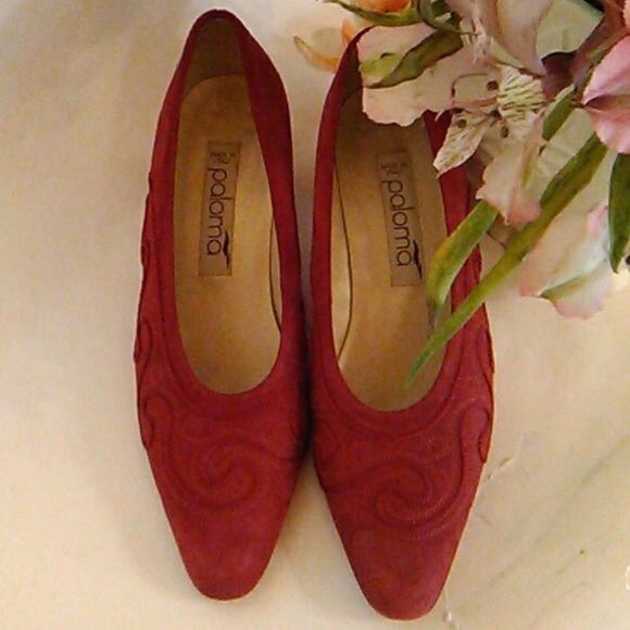 Vintage Paloma Suede Heels - Picture 1 of 13